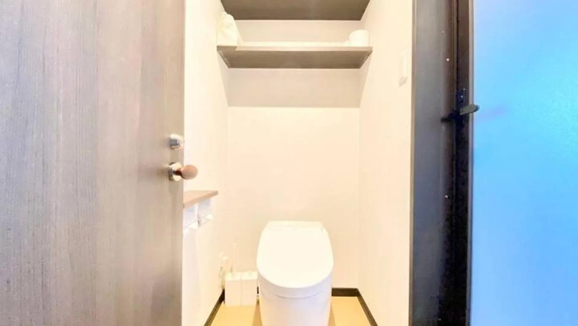 오사카 癒し黒門本館301 아파트 0*,
